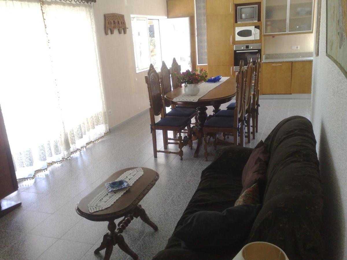 Room Villa Ribeiro Pilgrims Way To Santiago Bike A Garage For Marinhas Esposende Bagian luar foto