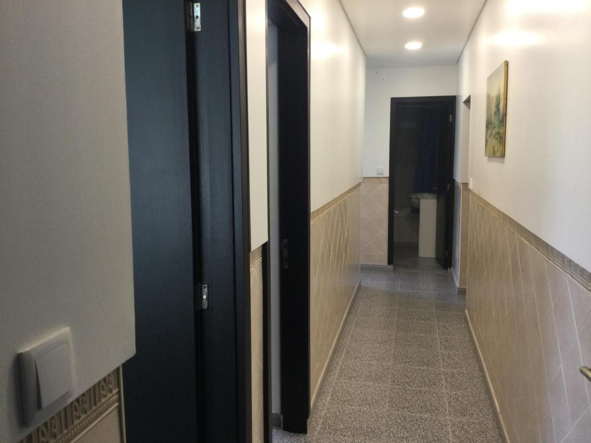 Room Villa Ribeiro Pilgrims Way To Santiago Bike A Garage For Marinhas Esposende Bagian luar foto