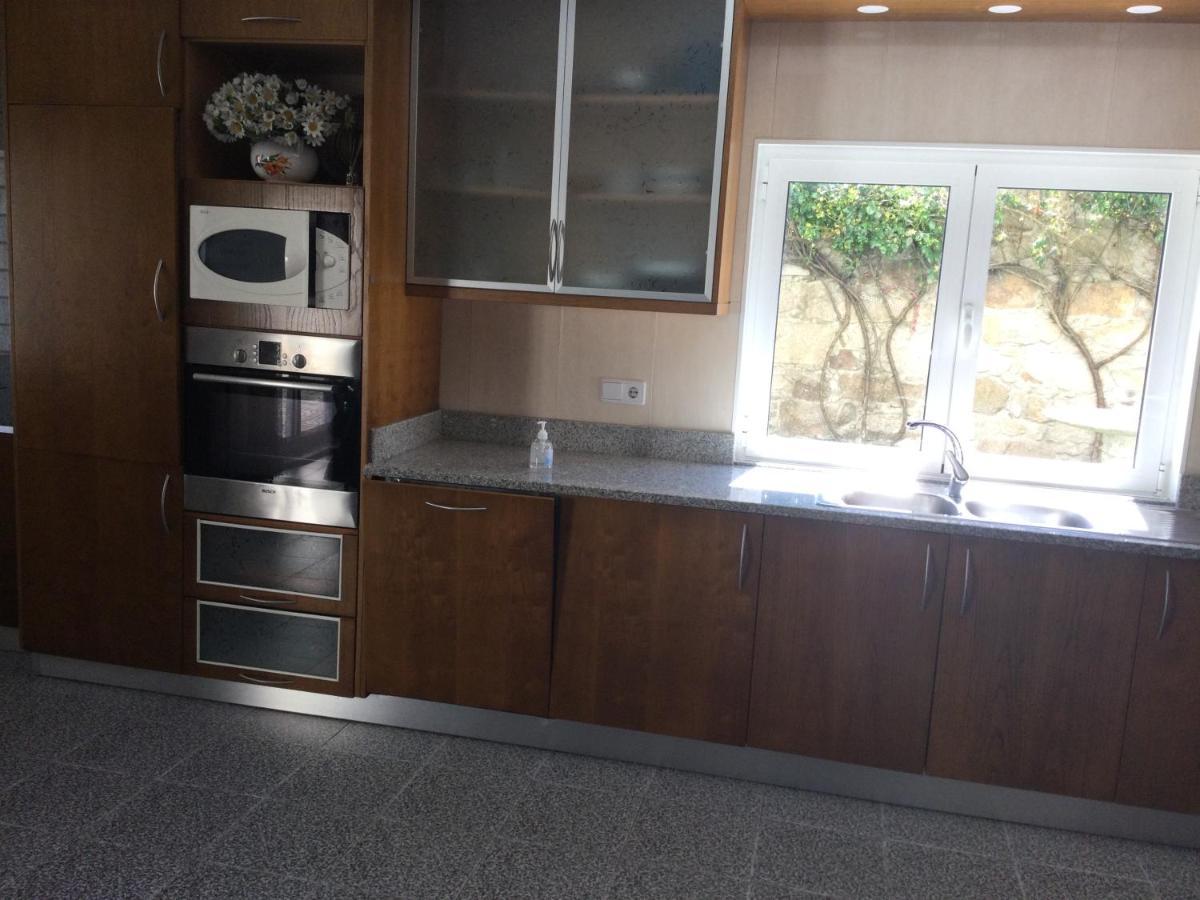 Room Villa Ribeiro Pilgrims Way To Santiago Bike A Garage For Marinhas Esposende Bagian luar foto