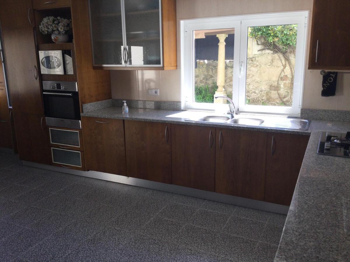 Room Villa Ribeiro Pilgrims Way To Santiago Bike A Garage For Marinhas Esposende Bagian luar foto