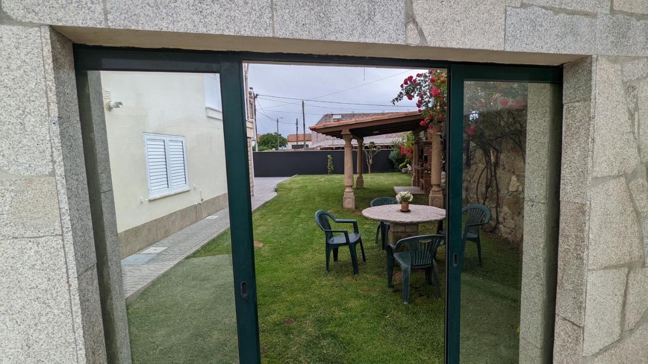 Room Villa Ribeiro Pilgrims Way To Santiago Bike A Garage For Marinhas Esposende Bagian luar foto